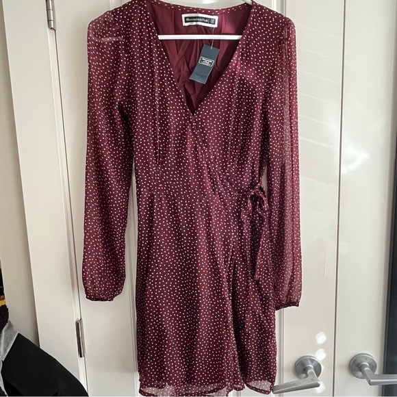 Maroon polka dot tie dress Abercrombie - Picture 3 of 4